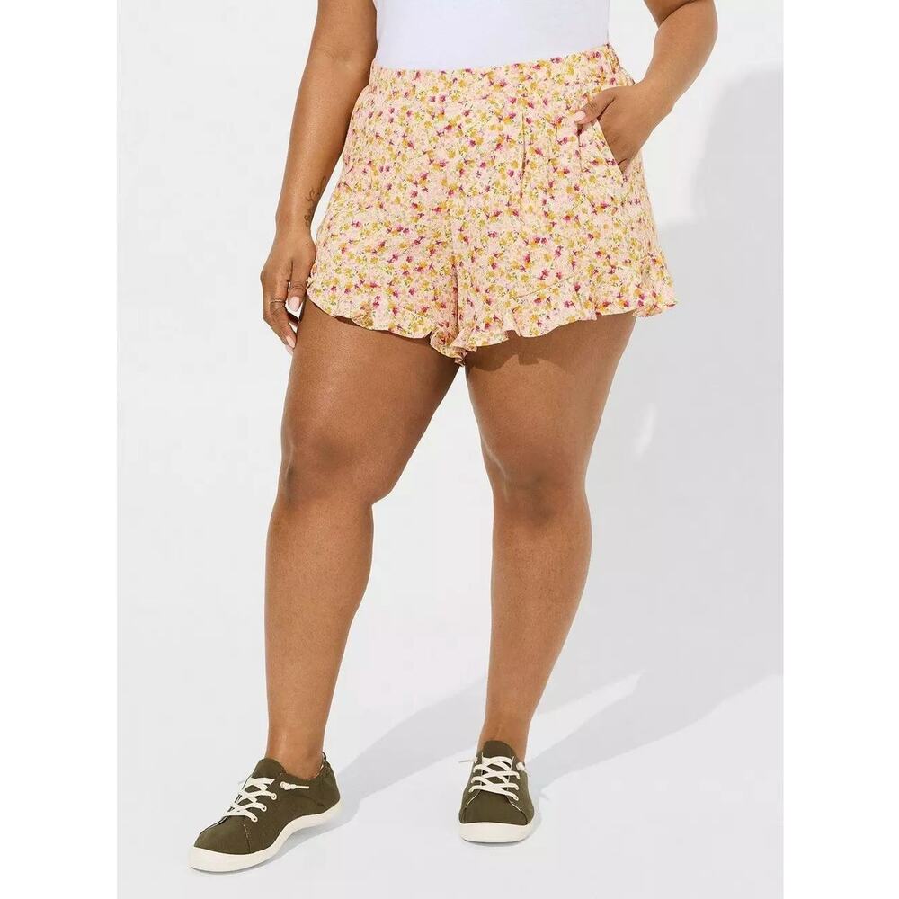 Torrid 5 Inch Pull On Gauze Ruffle Shorts  Sunshine Ditsy Floral 4